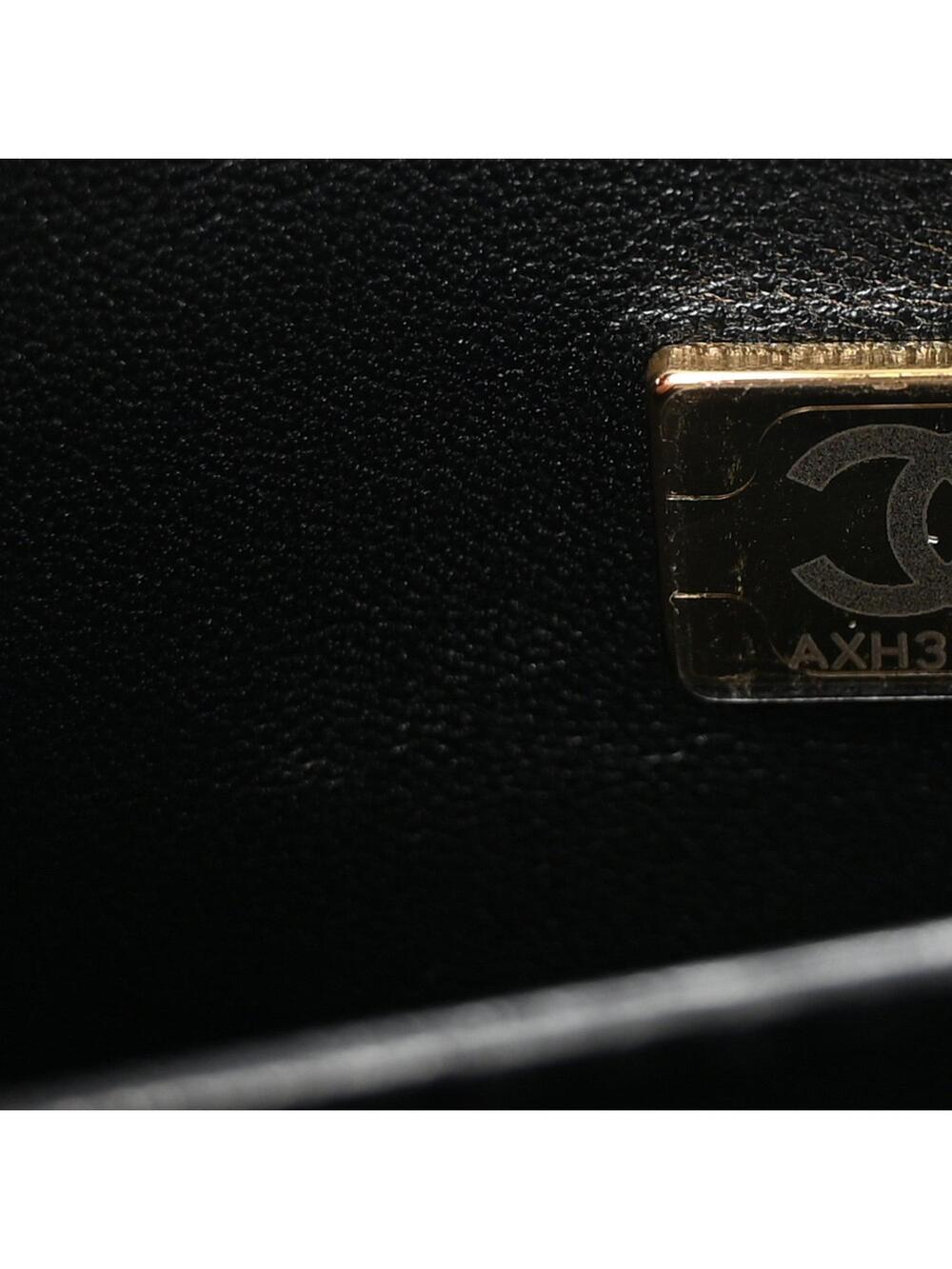 Chanel Caviar Quilted New Medium Boy #322002C49B - Picture 7 of 11